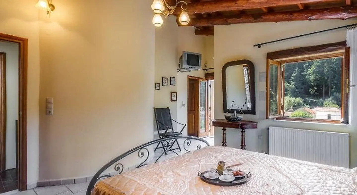 Ifigenia Rooms & Studios ROOM_EXAMPLE