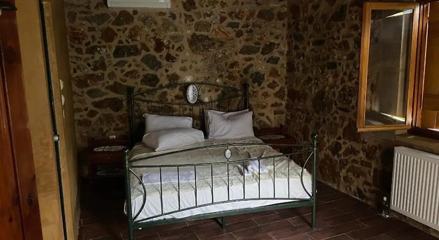 Ifigenia Rooms & Studios ROOM_EXAMPLE