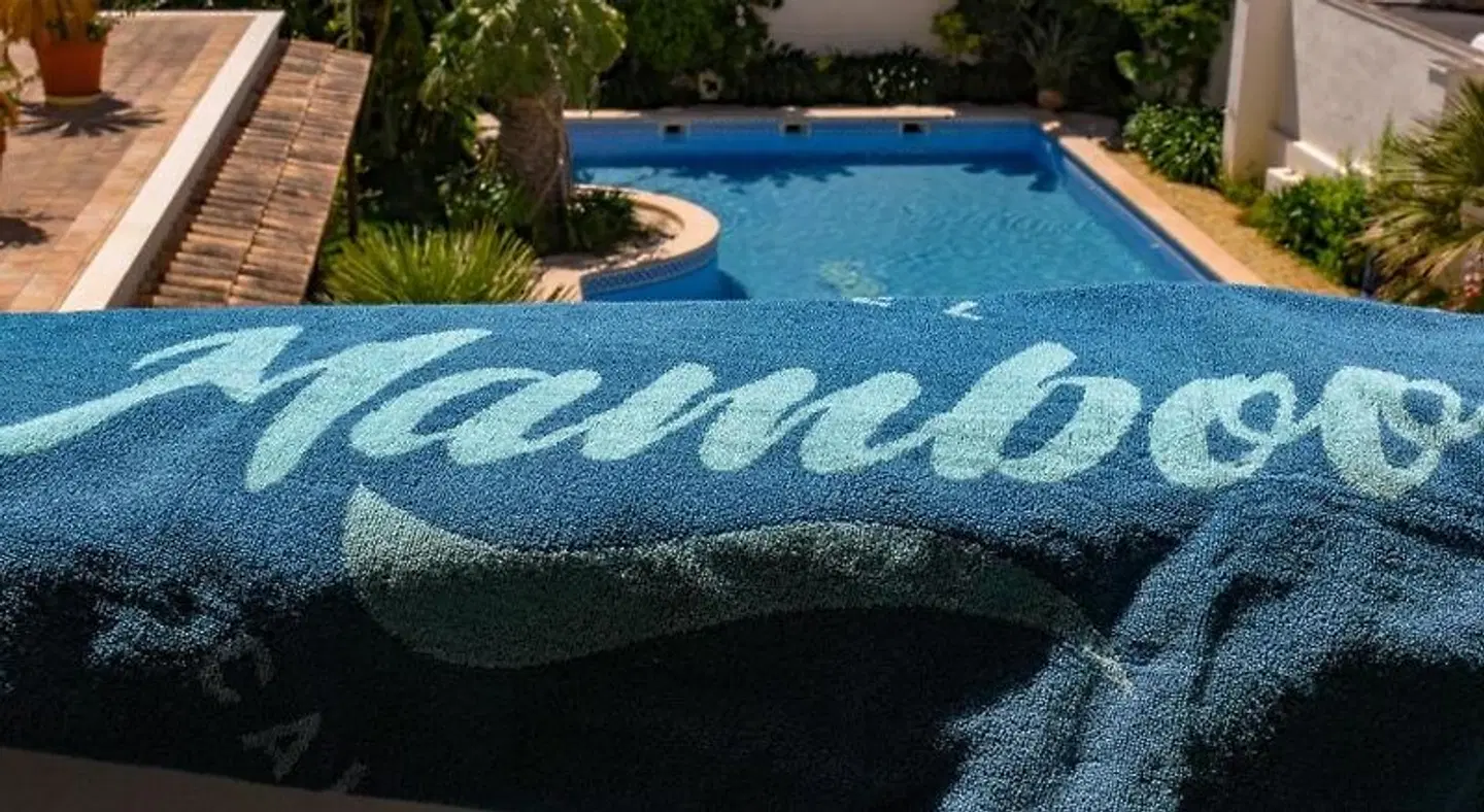 Mamboo OUTDOOR_POOL