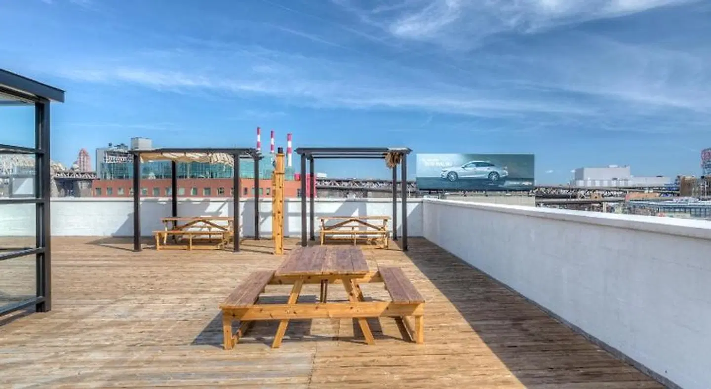 LIC Hotel Strand
