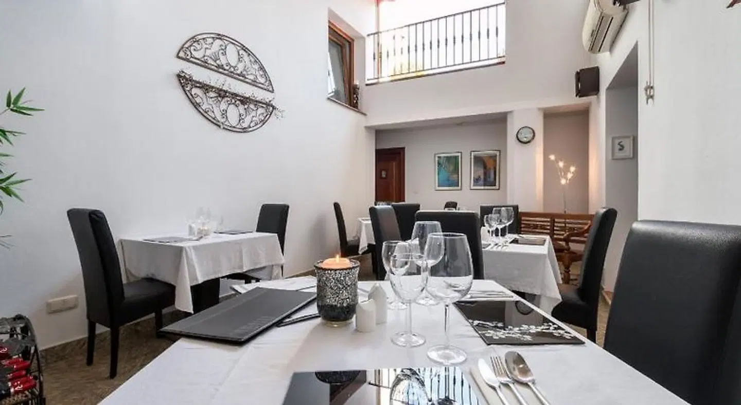 La Casa Restaurant