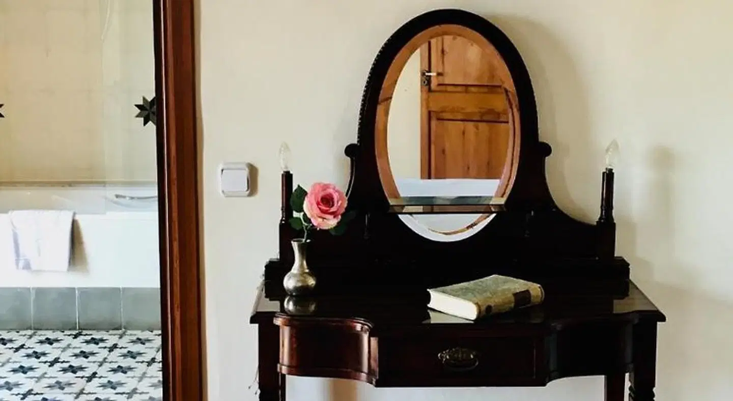 Hotel Sant Jaume ROOM_EXAMPLE