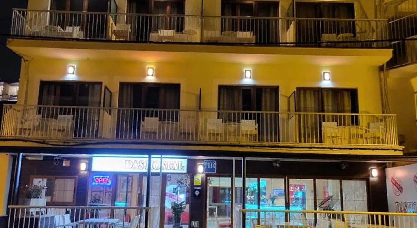 Das Hostal EXTERIOR