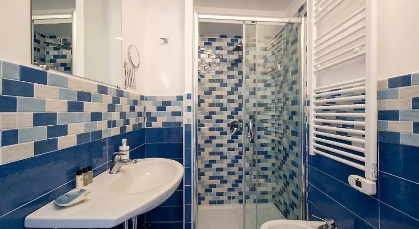 Caruso Sea View Badezimmer