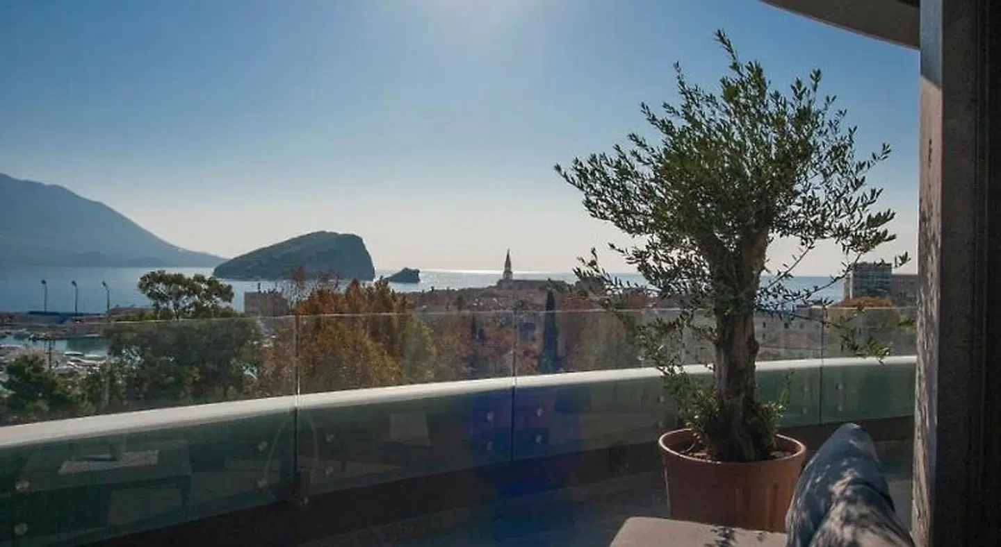 Royal Gardens Paradise Terrasse