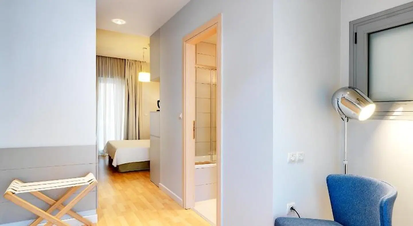 Phidias Piraeus Hotel Badezimmer