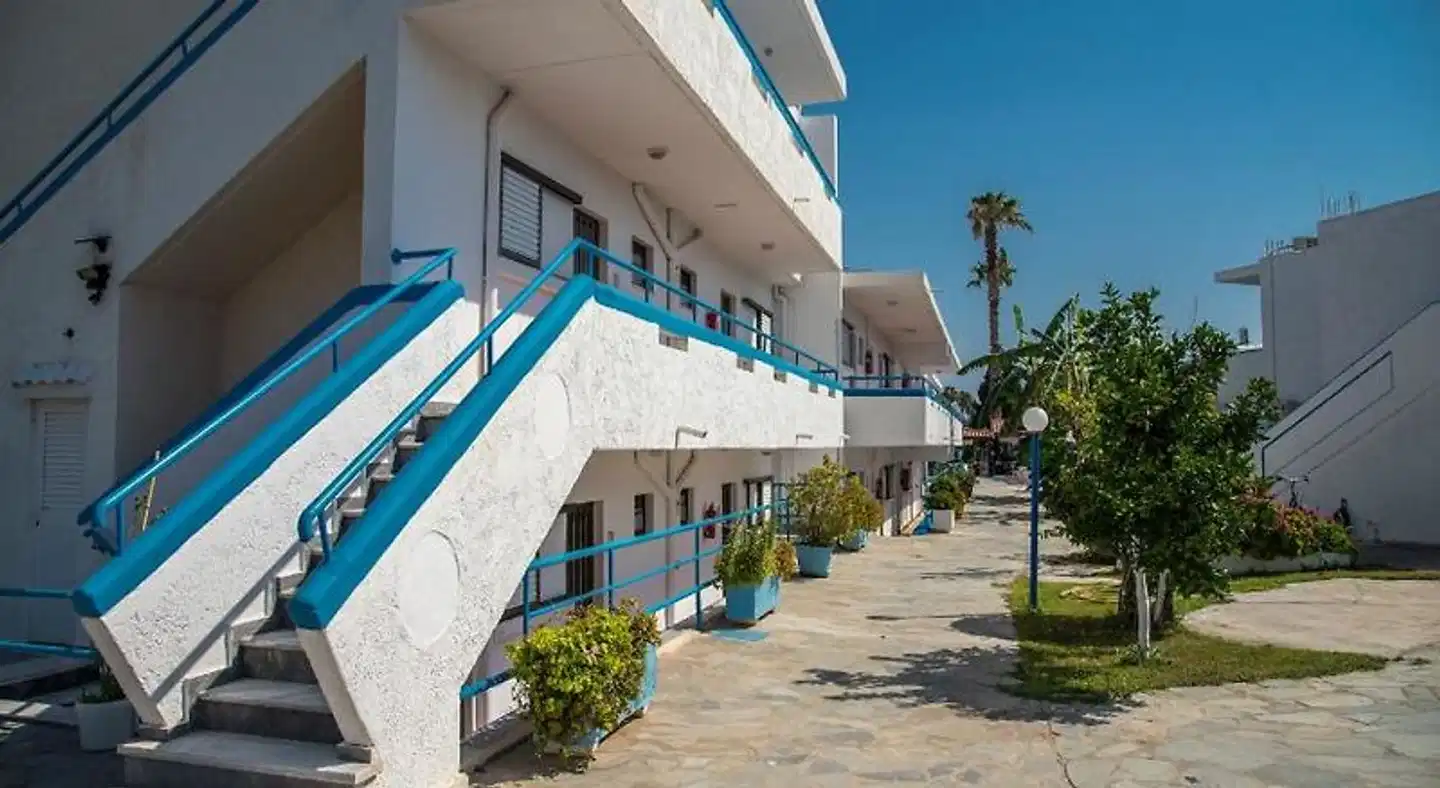 Yiannis Yard Studios & Apartments Aussenansicht