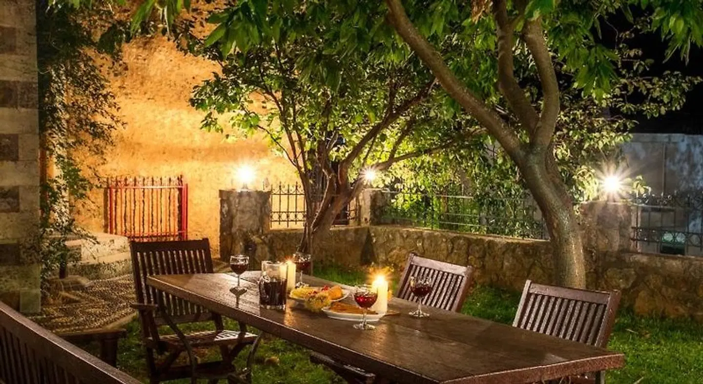 Ifigenia Rooms & Studios Restaurant