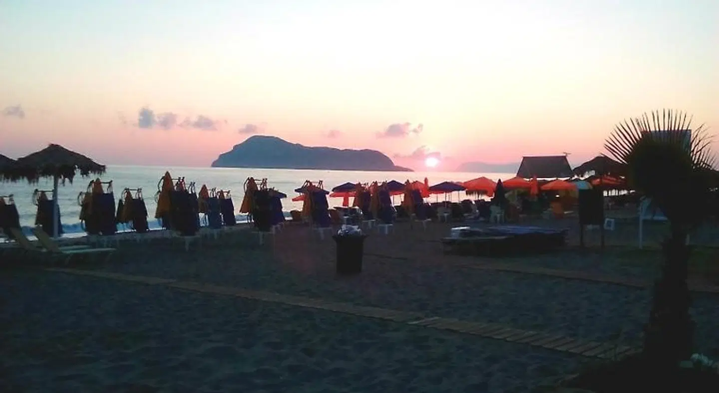 Katerina Seaside Studios LANDSCAPE
