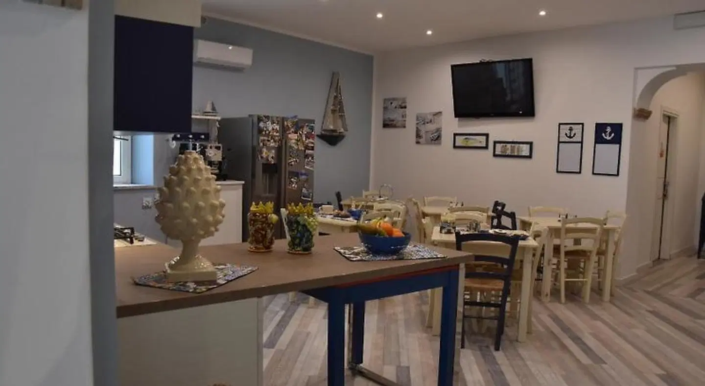 B&B Marina Blu Restaurant