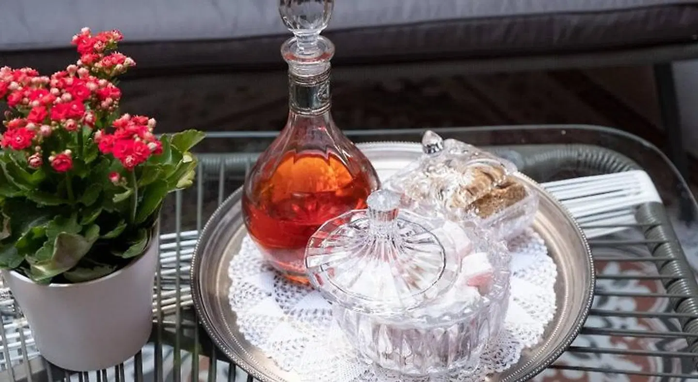 Athenian Yard Suites Restaurant