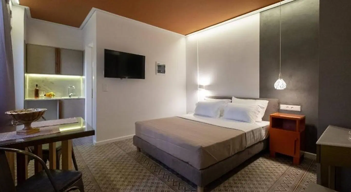 Athenian Yard Suites ROOM_EXAMPLE