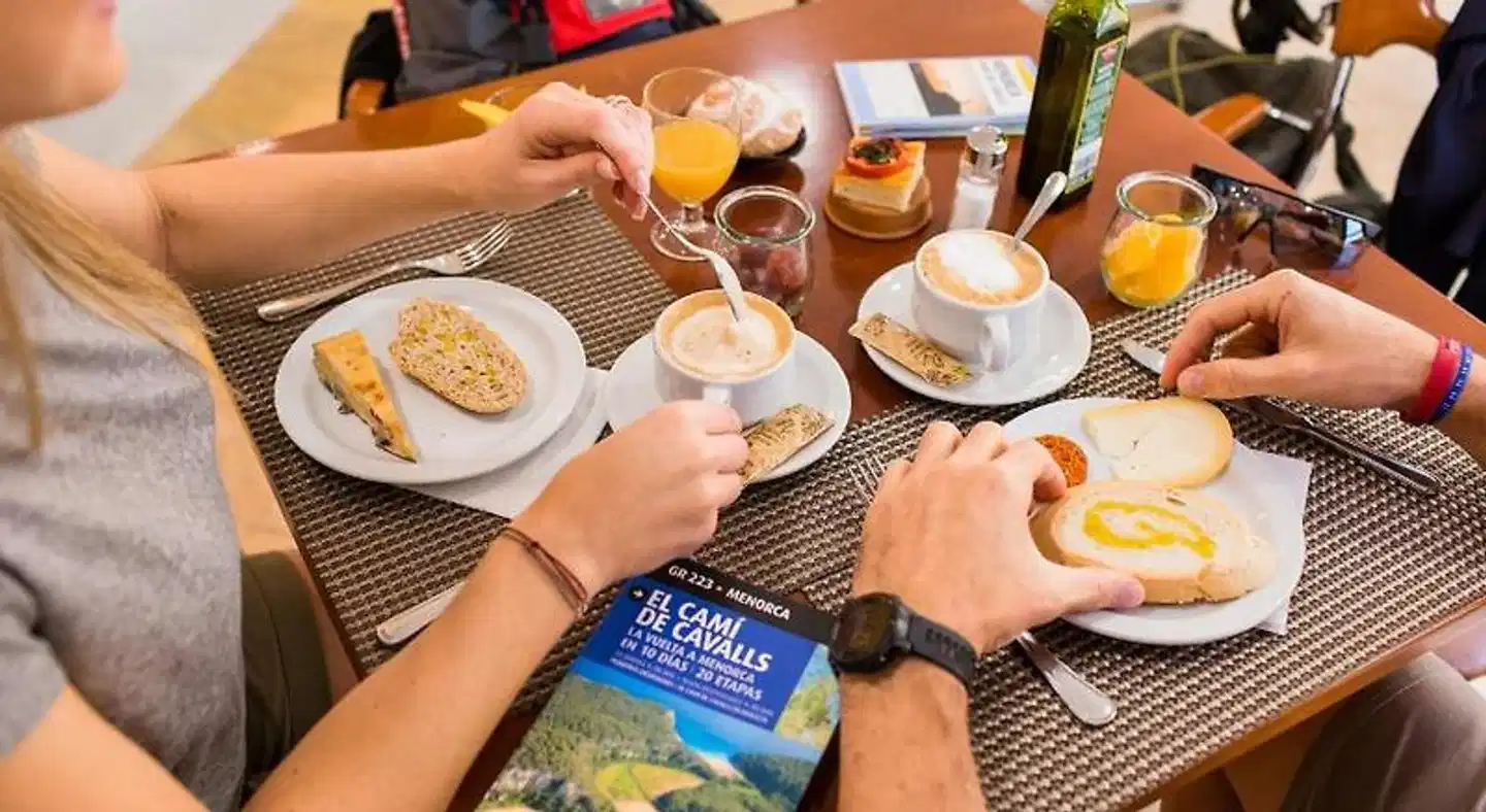 Sagitario Ciutadella Hostal Terrasse