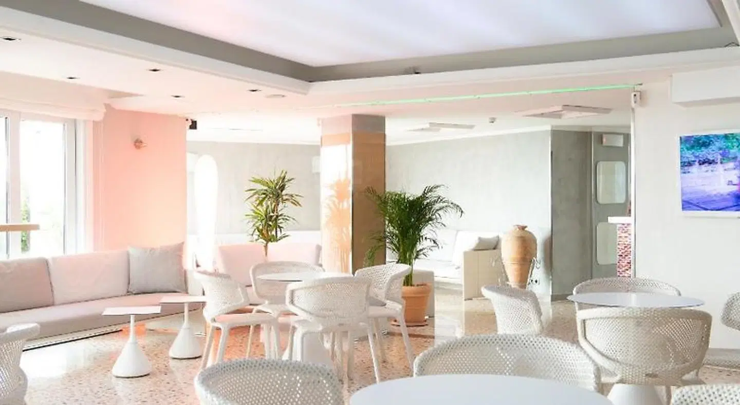 Playas del Rey LOUNGE_LOBBY