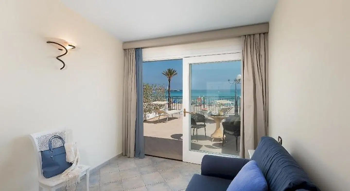 Riviera ROOM_EXAMPLE