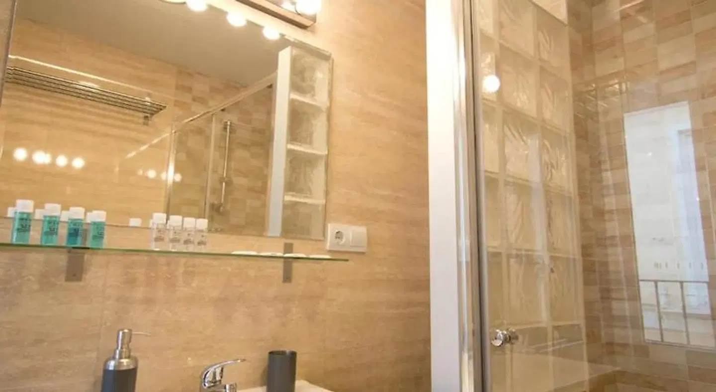 Holidays2Malaga Comfort Center Badezimmer