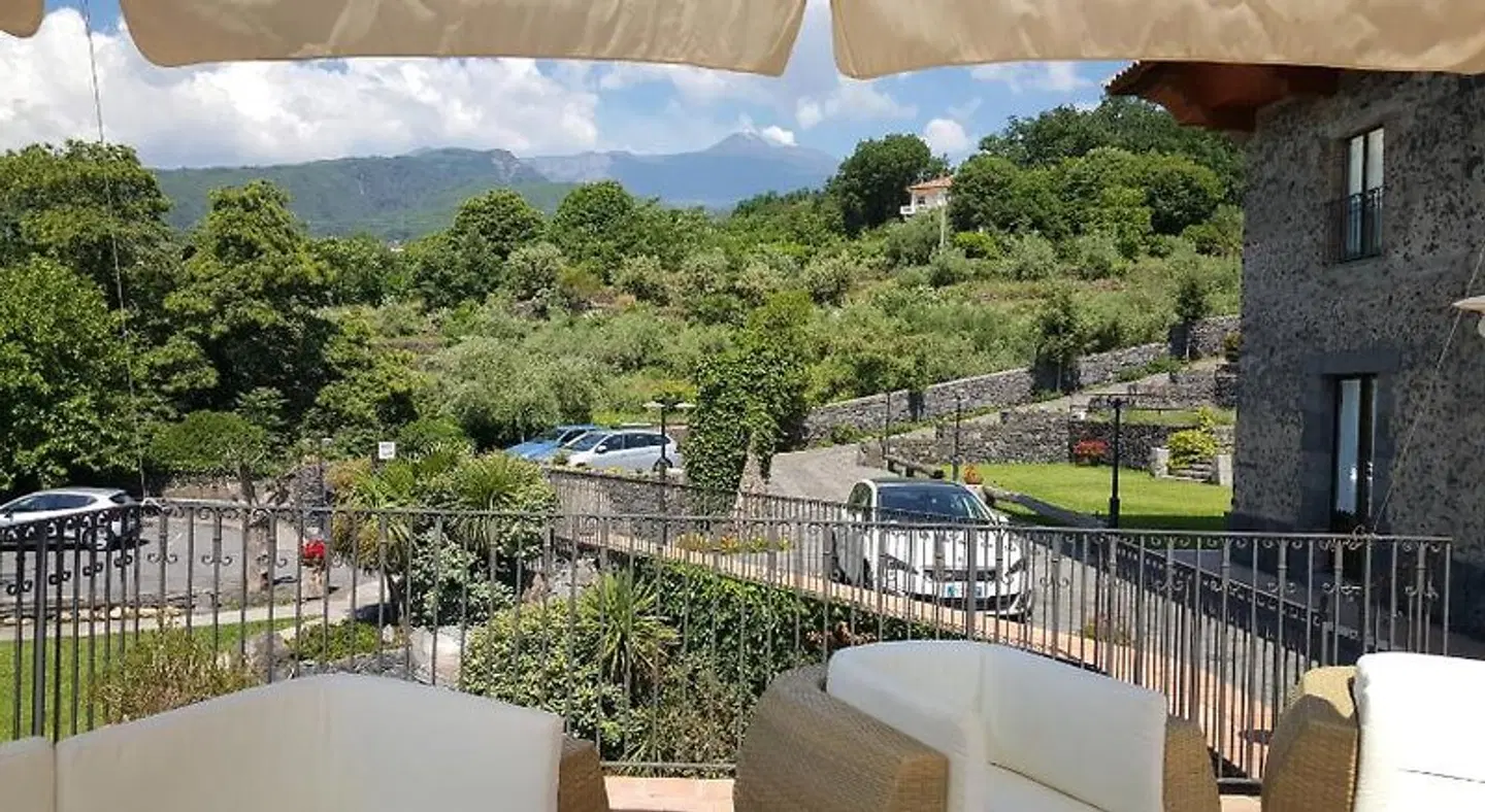 Antico Borgo Petralia Terrasse