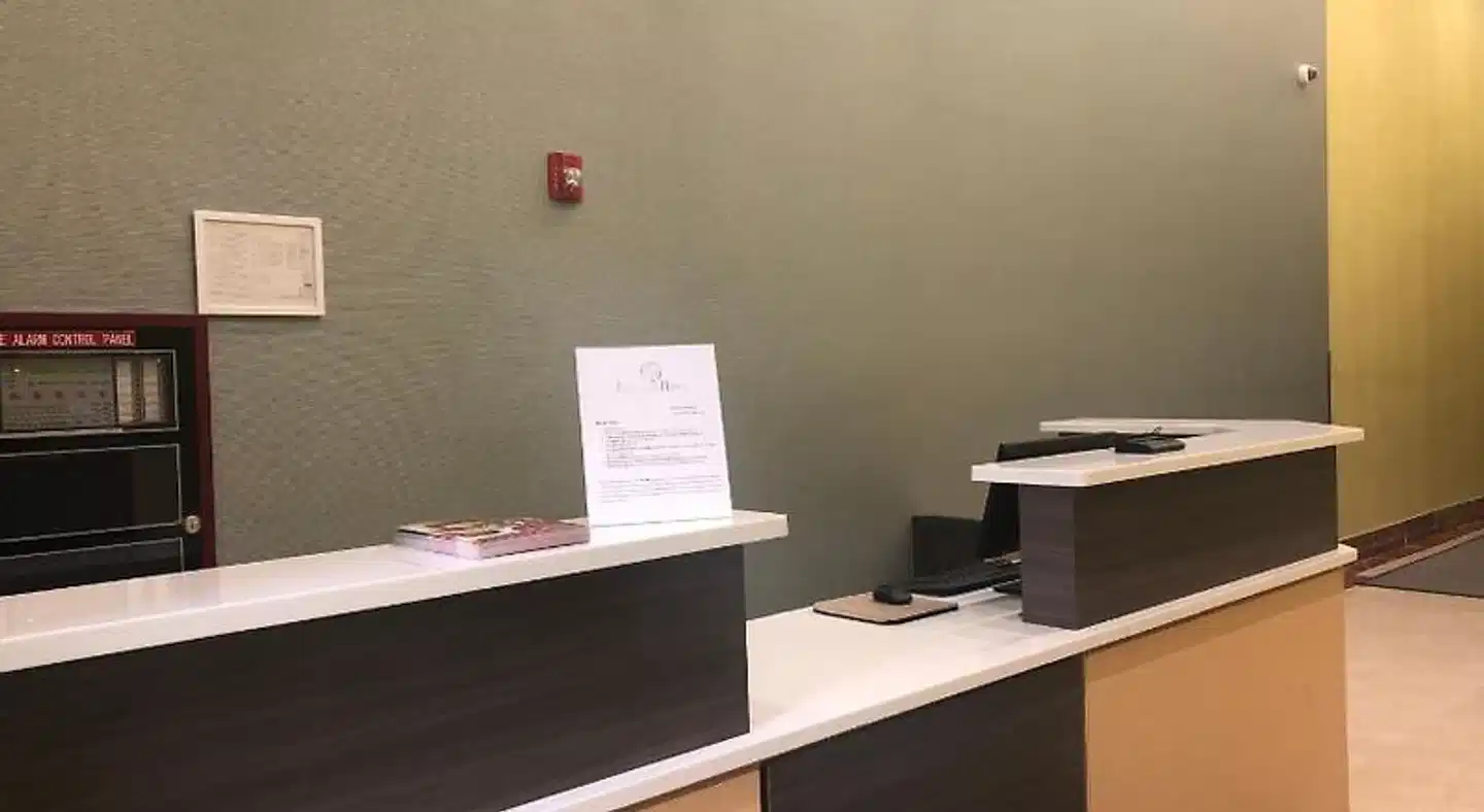 Elmhurst Hotel Wohnbeispiel