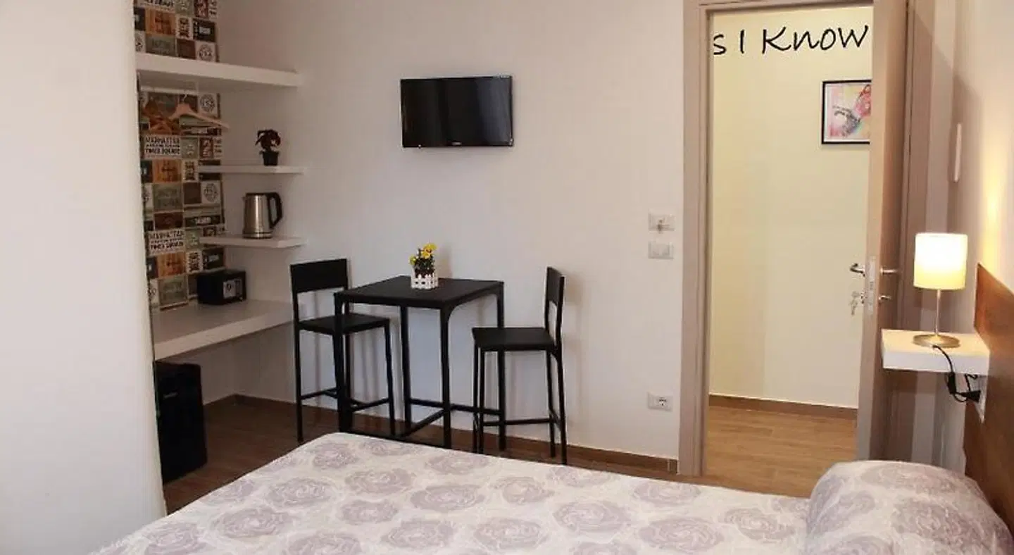 B&B Allerìa Pozzuoli ROOM_EXAMPLE