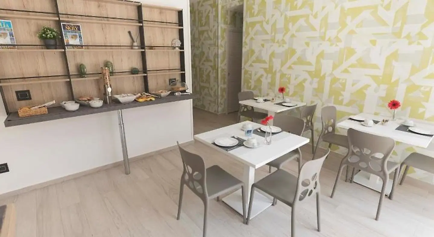 Thalya Luxury Rooms Restaurant