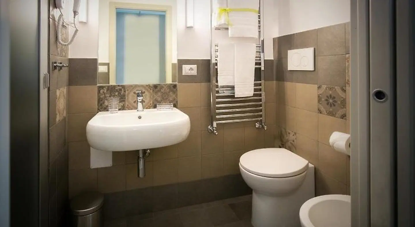 Magione del Re - sicilian rooms Badezimmer