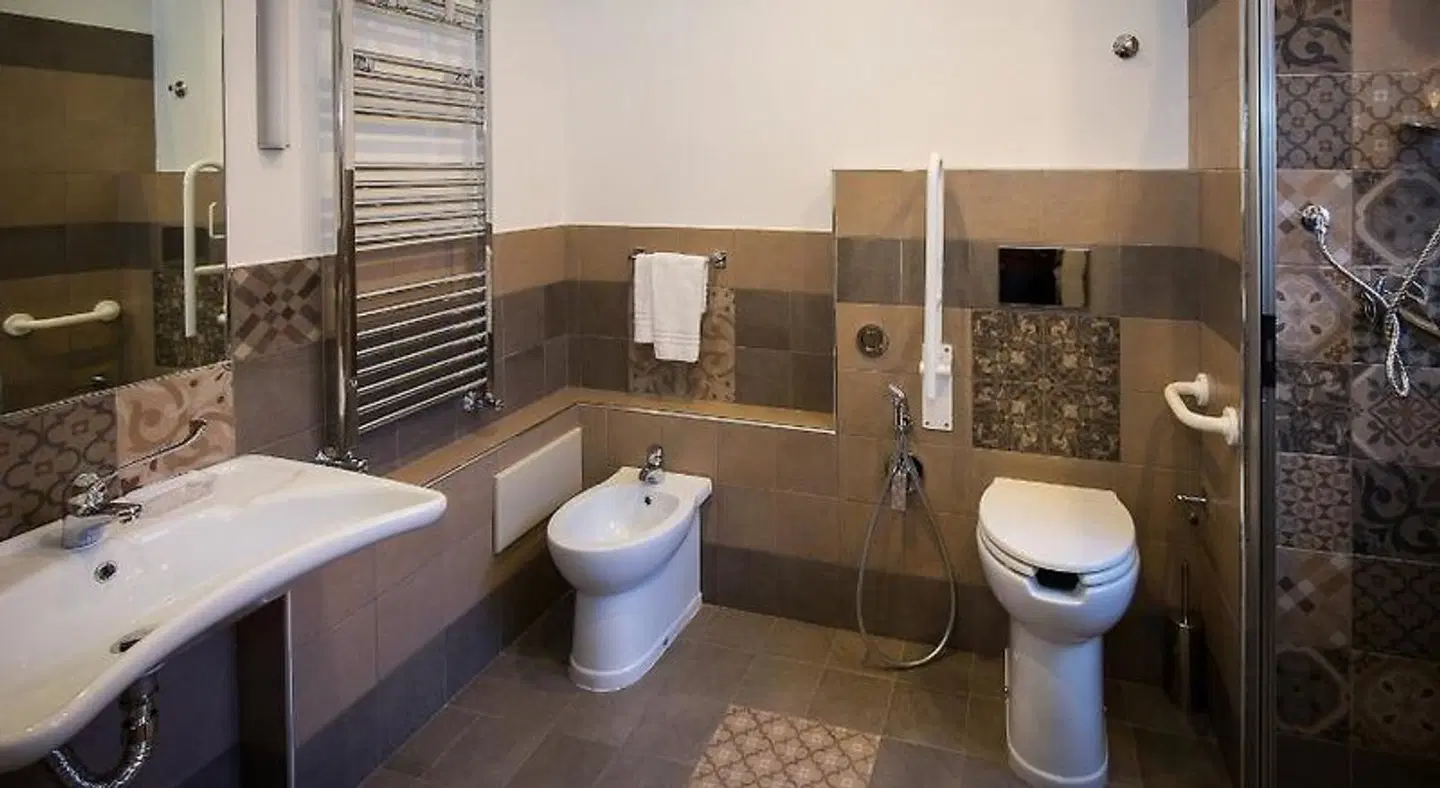Magione del Re - sicilian rooms Badezimmer