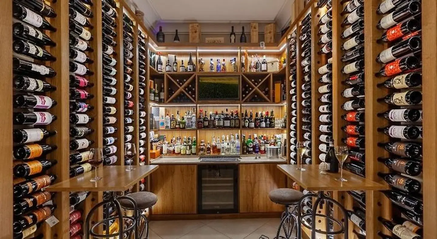 Ghibli Hotel Bar