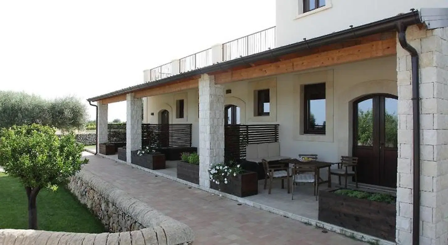 Casal Sikelio EXTERIOR