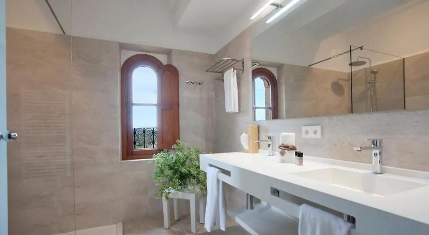 Principal Son Amoixa Badezimmer