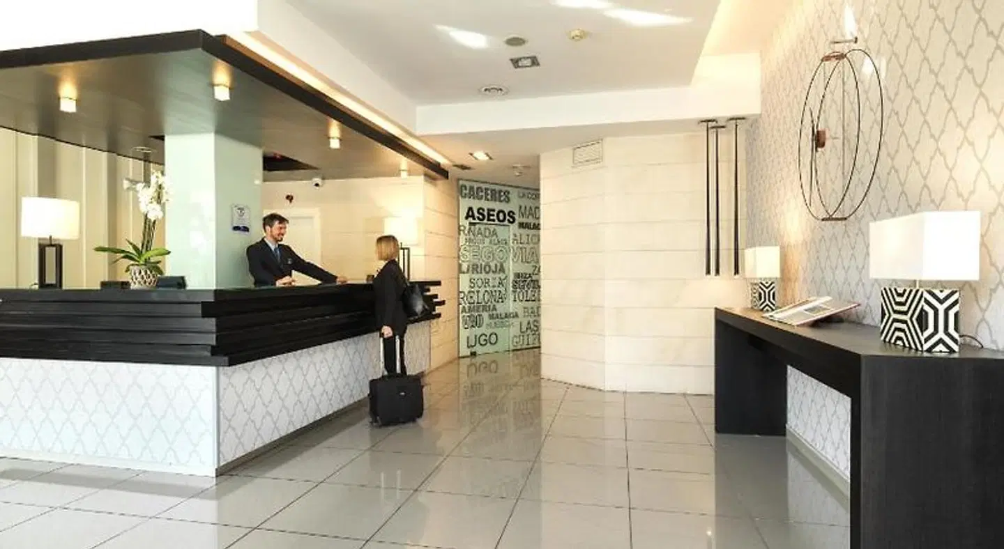 Guadalmedina LOUNGE_LOBBY