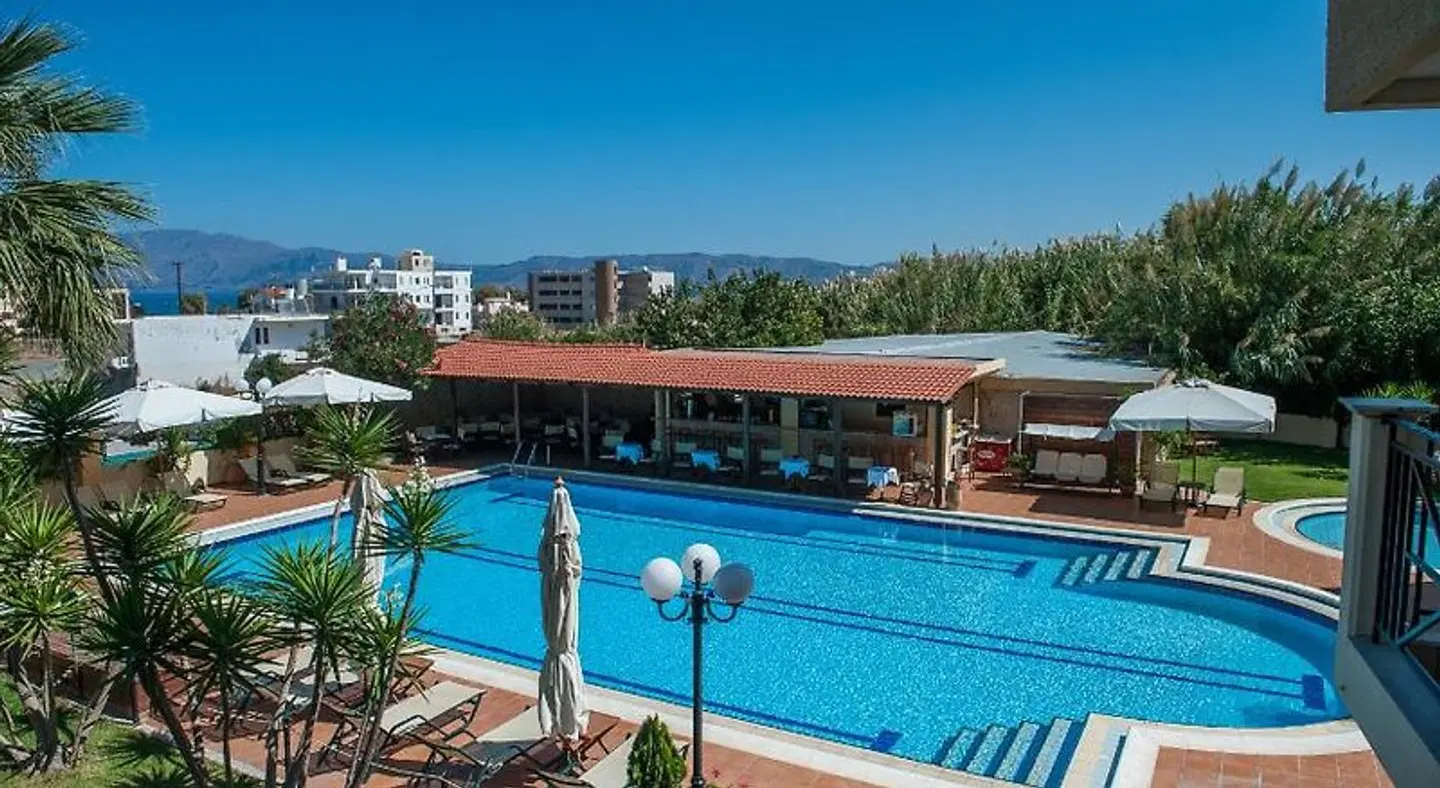 Mirtilos Studios & Apartments OUTDOOR_POOL