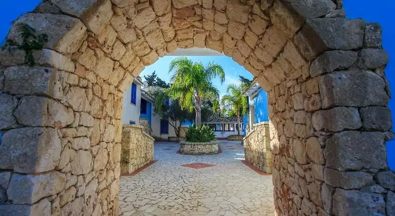 Borgo Marino Petit Resort – Hotelfoto
