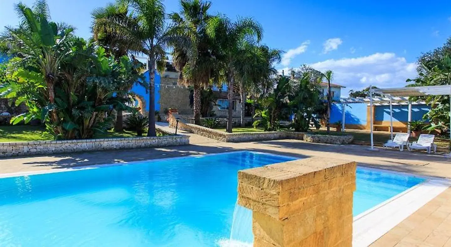 Borgo Marino Petit Resort OUTDOOR_POOL