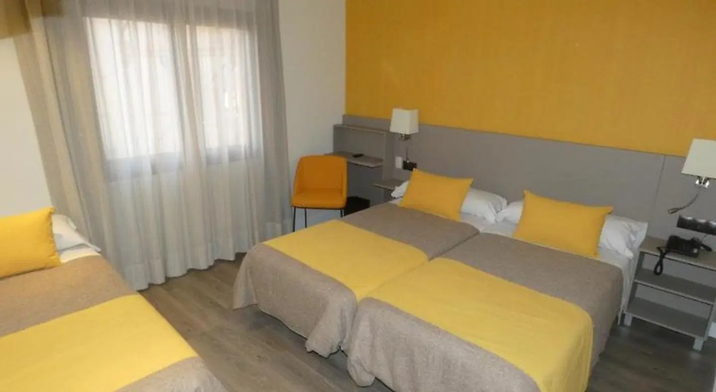 Zeus ROOM_EXAMPLE