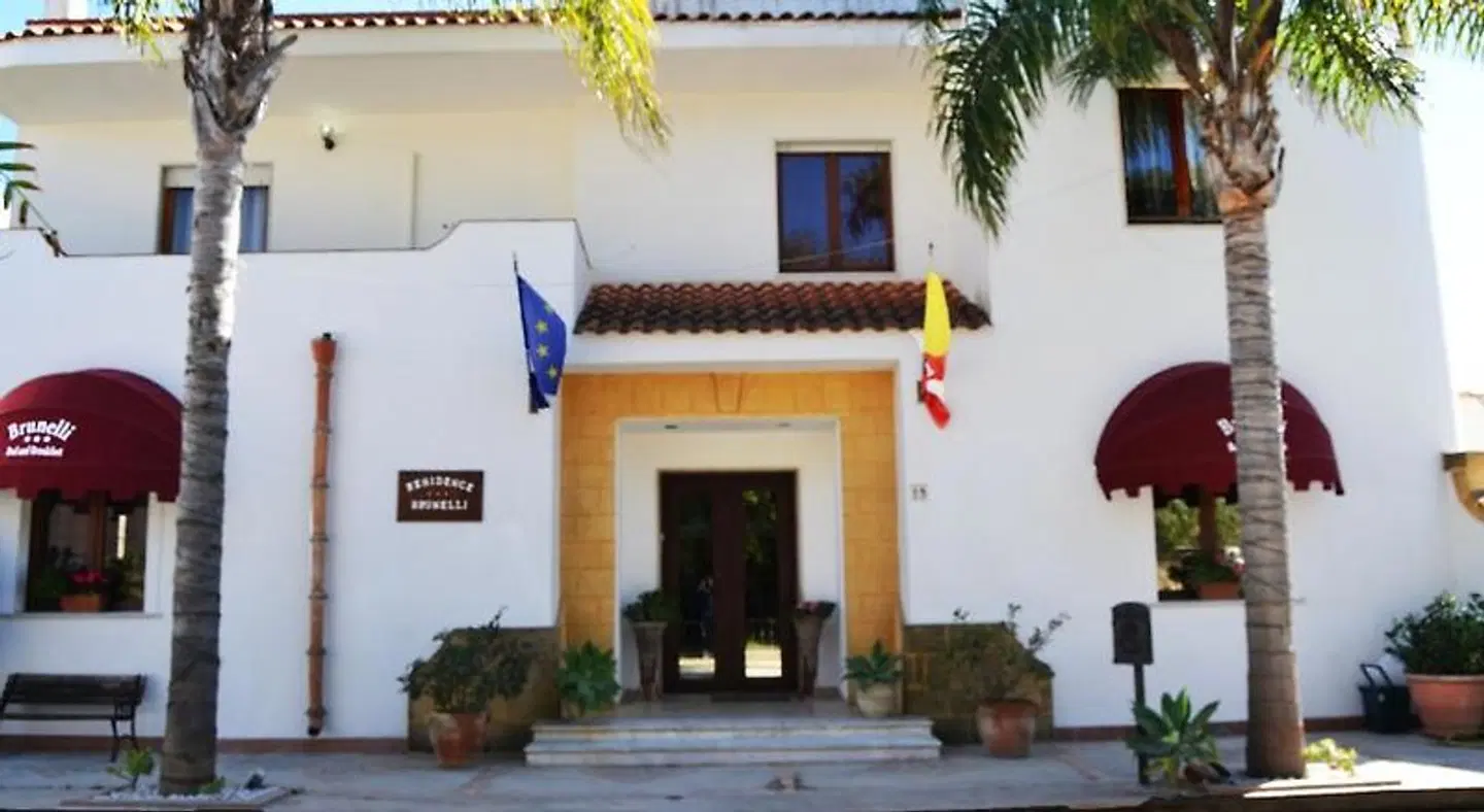 Brunelli Residence EXTERIOR