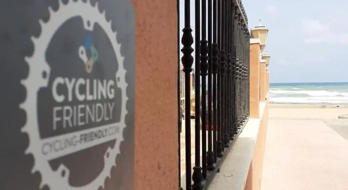 Lloyds Beach Club Aussenansicht