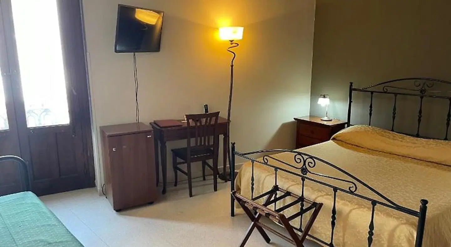 Sorella Luna ROOM_EXAMPLE