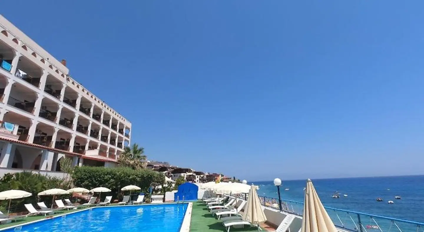 Park Hotel Silemi OUTDOOR_POOL