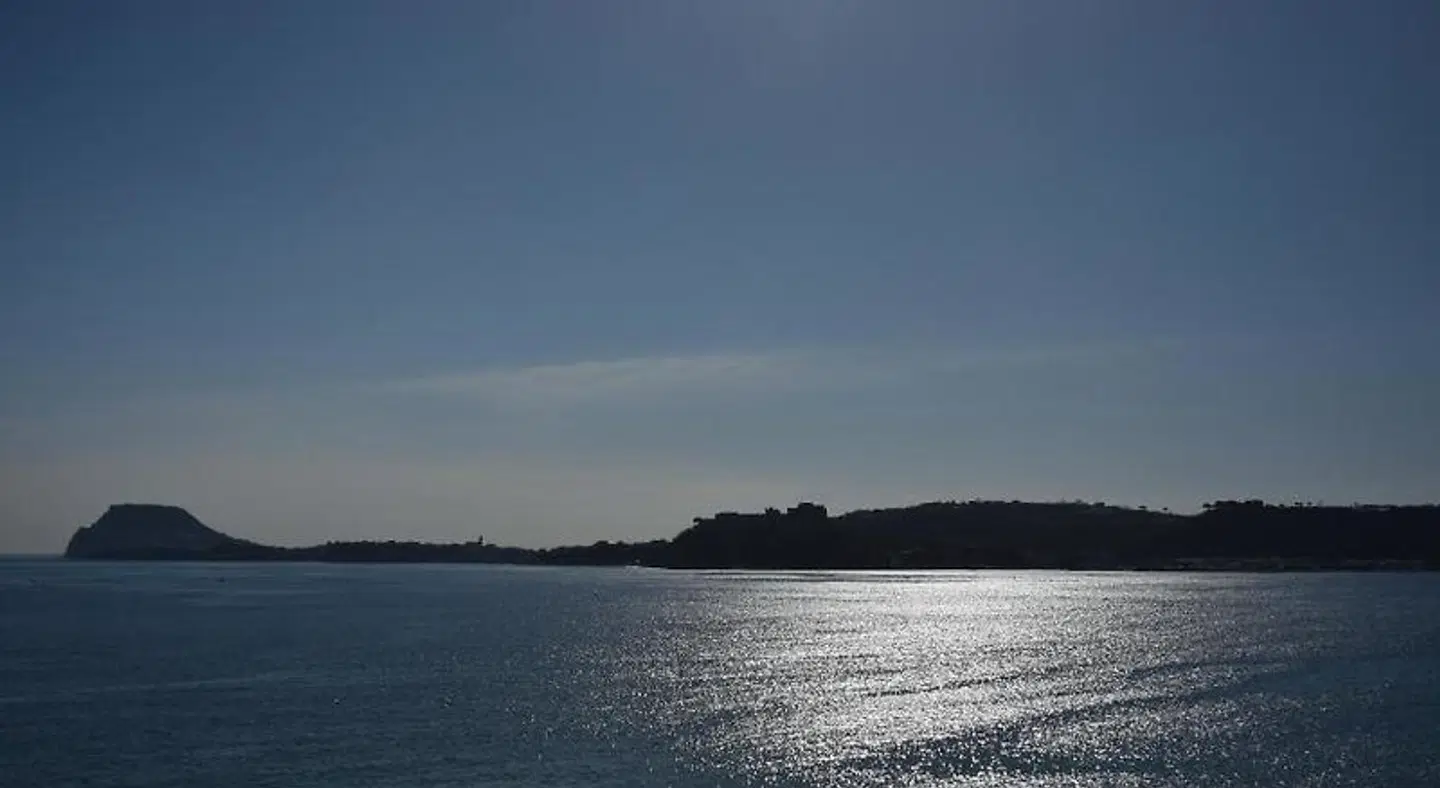 La Tripergola Strand