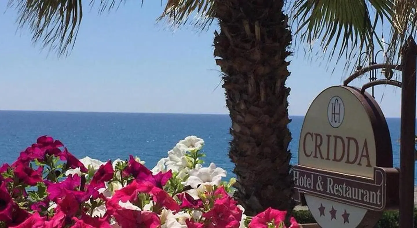 Cridda Hotel & Restaurant LANDSCAPE