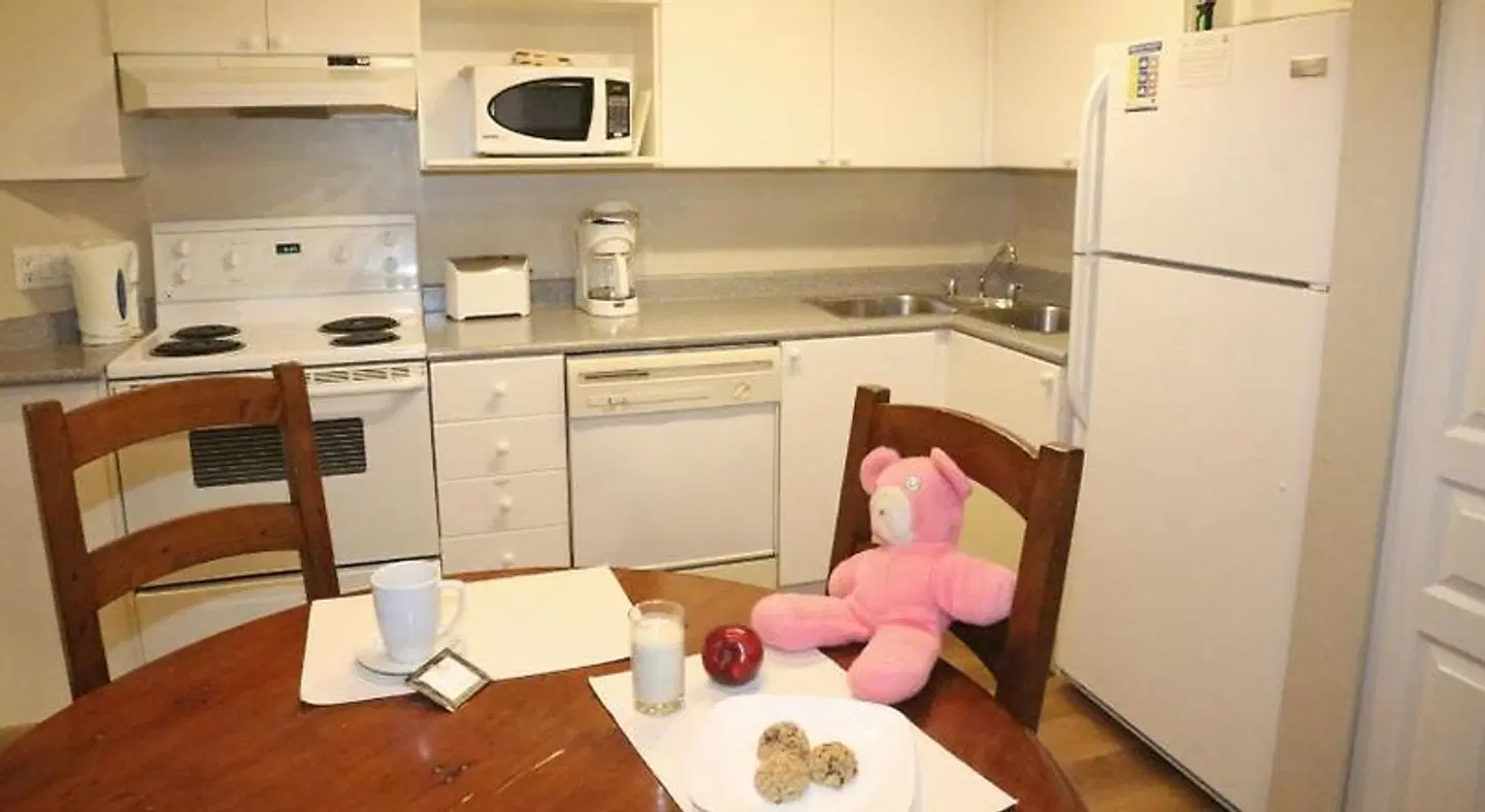 Times Square Suites ROOM_EXAMPLE