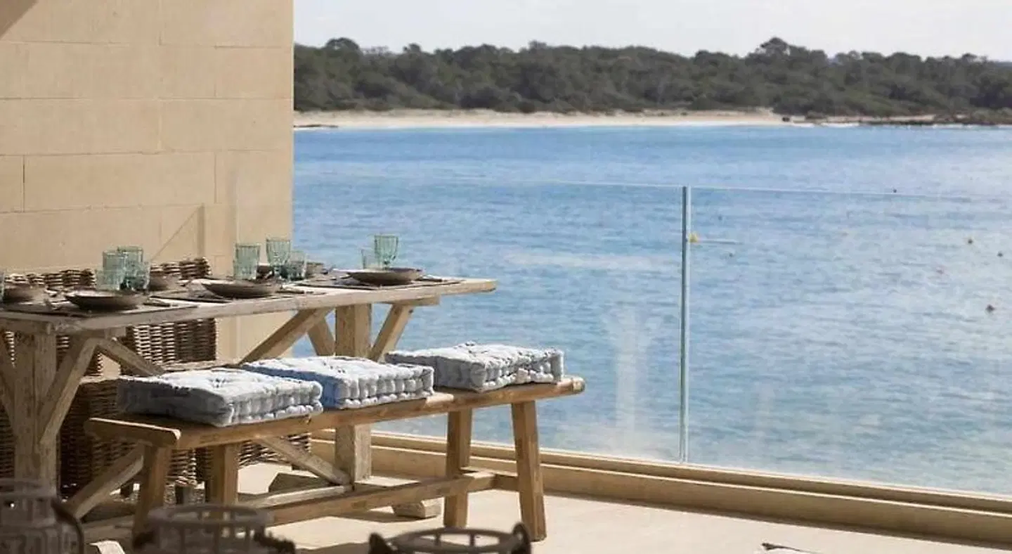 Beachfront Es Turo Terrasse