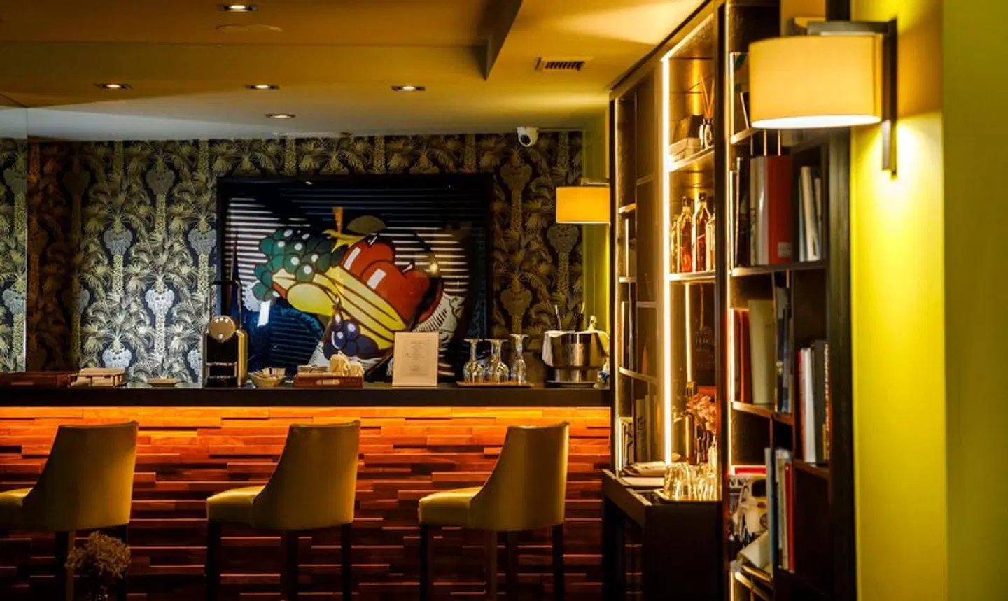 Miró Bar