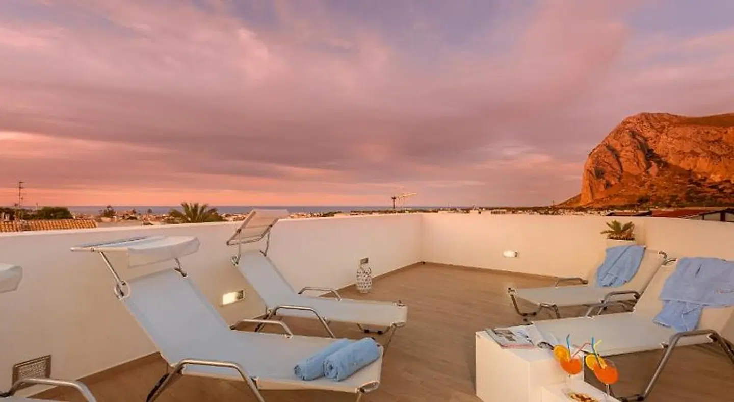 Rivazzurra Design Rooms Terrasse