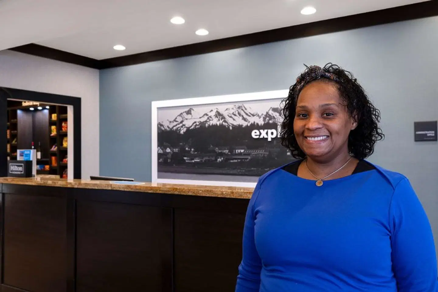 Hampton Inn & Suites Seattle/Federal Way PEOPLE