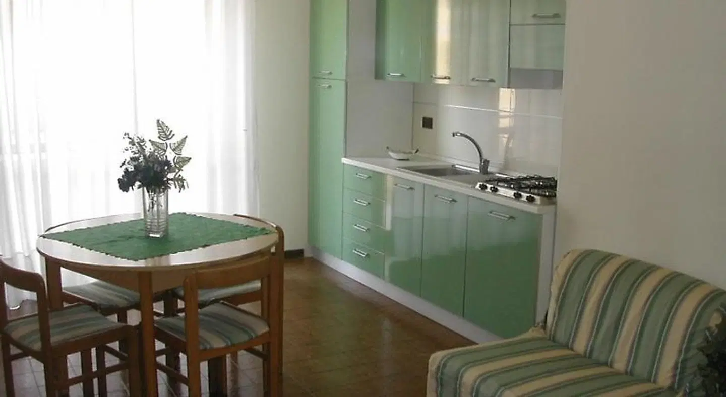 Royal Residence HEALTH_BEAUTY
