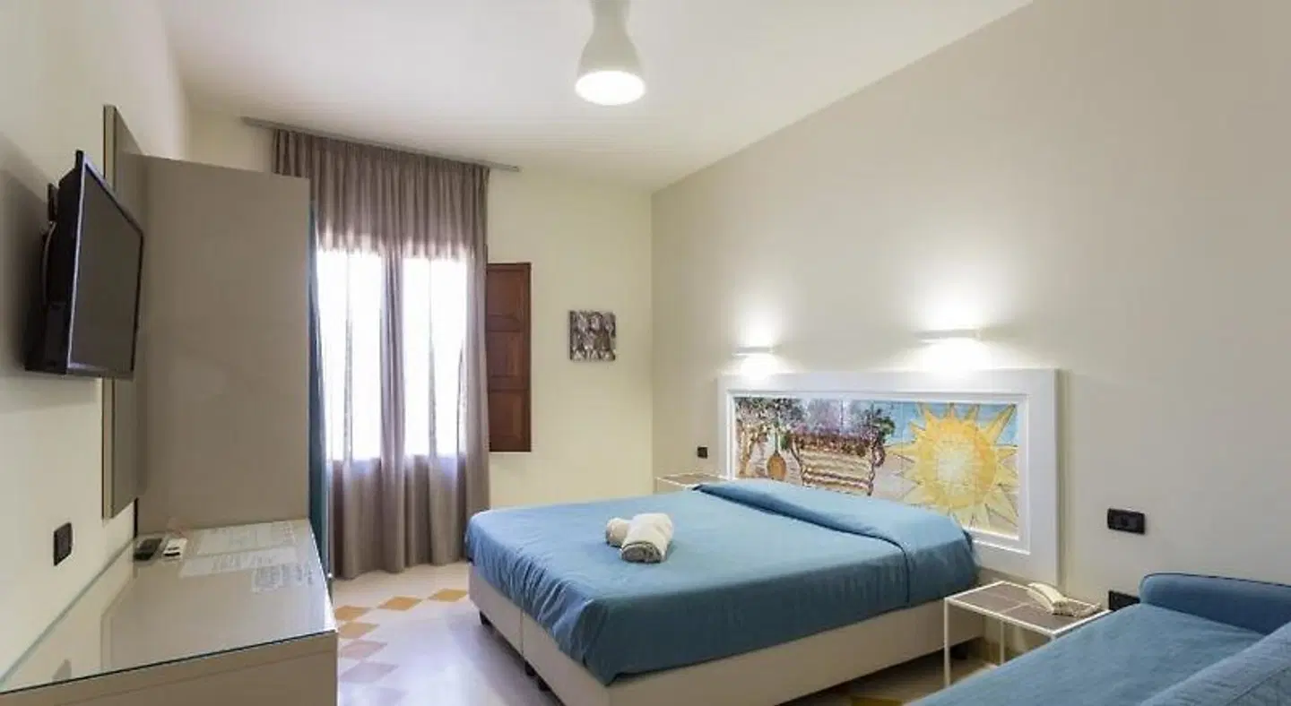 Tannure ROOM_EXAMPLE