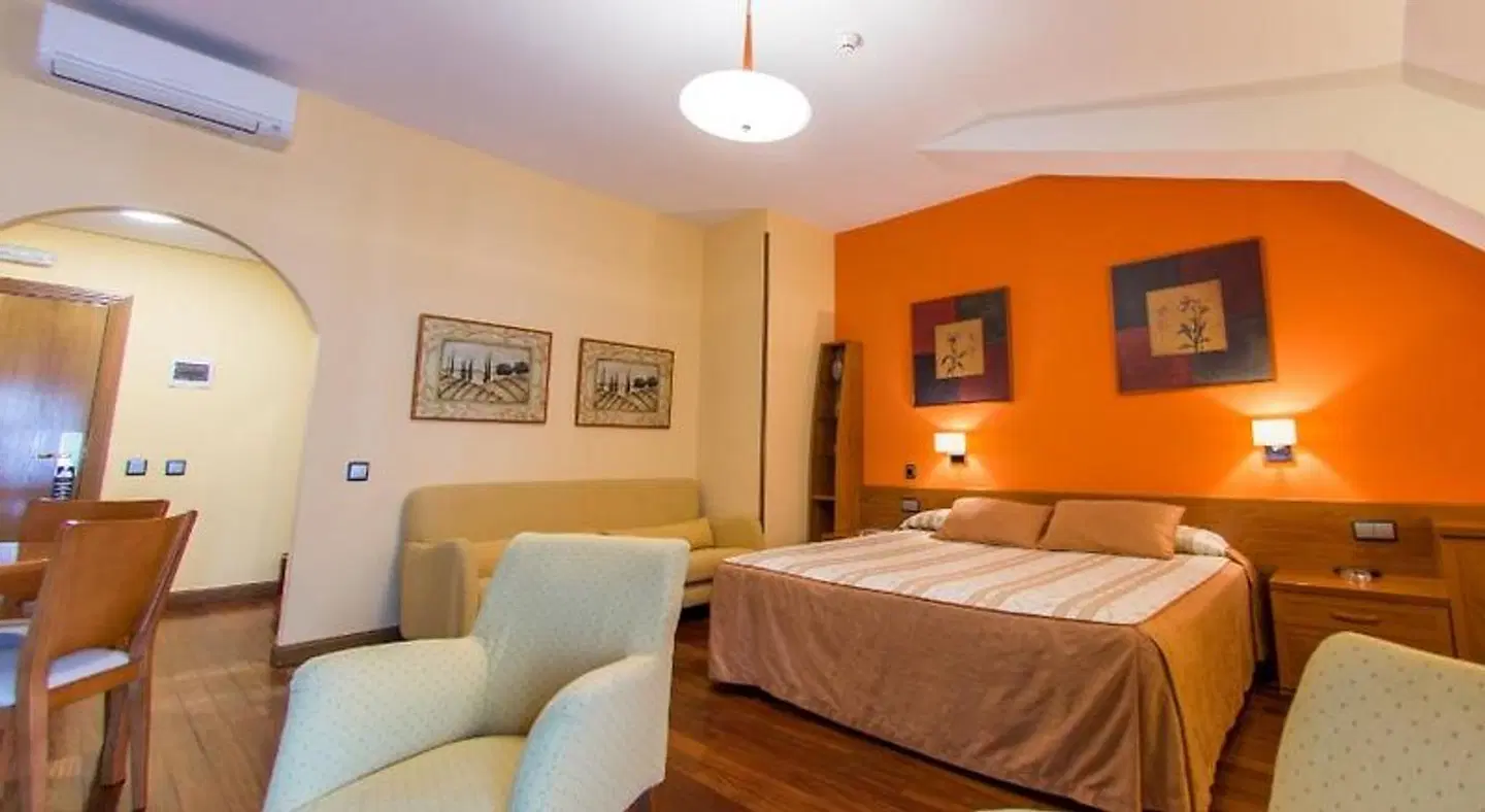 Hotel Los 5 Pinos ROOM_EXAMPLE