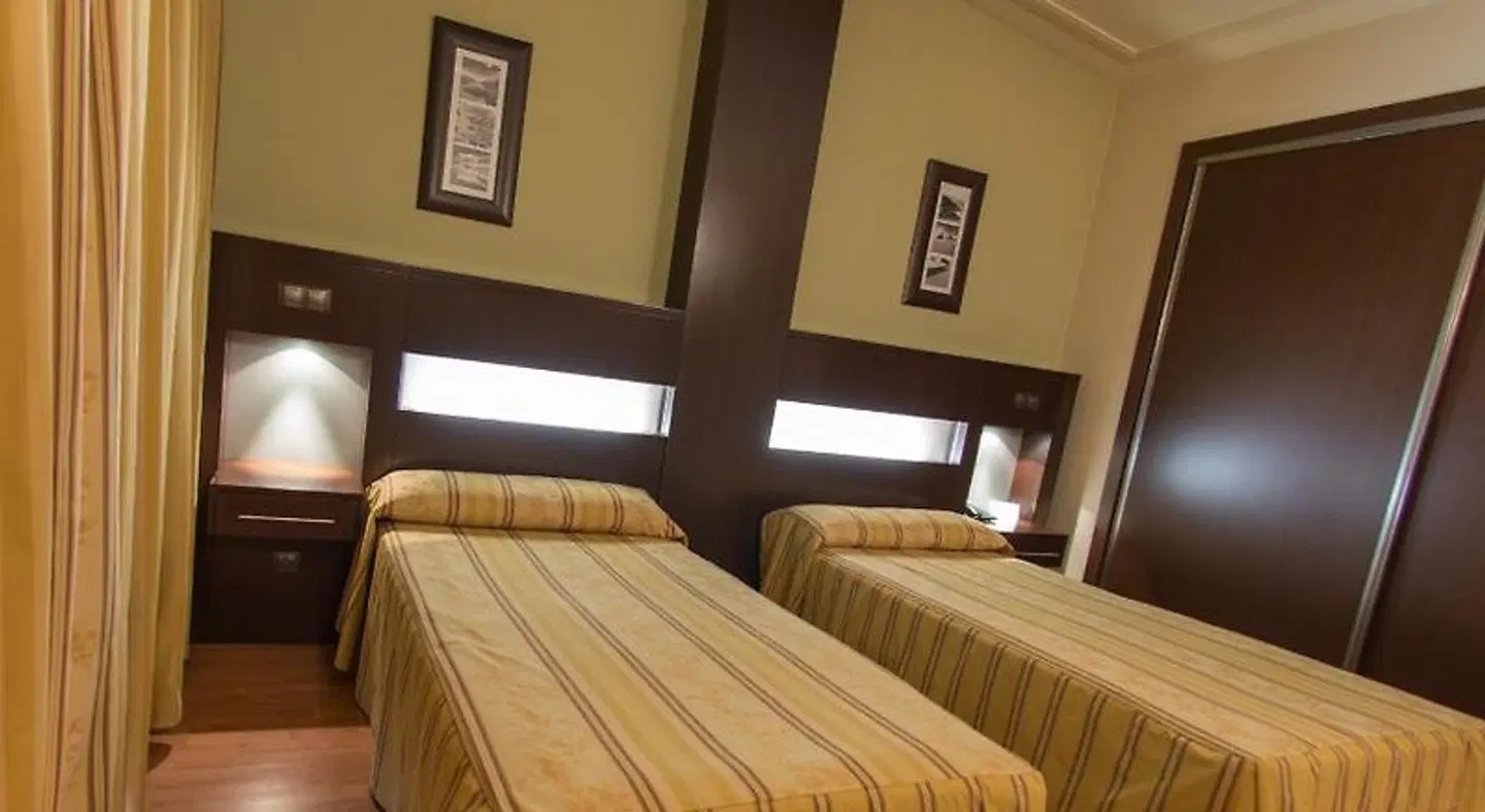 Hotel Los 5 Pinos ROOM_EXAMPLE
