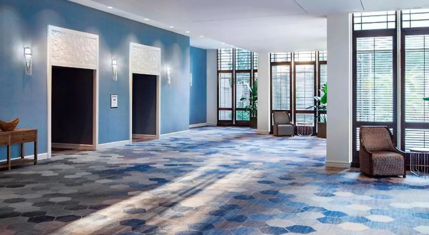 The Westshore Grand, A Tribute portfolio Hotel (ex InterContinental) Hallenbad